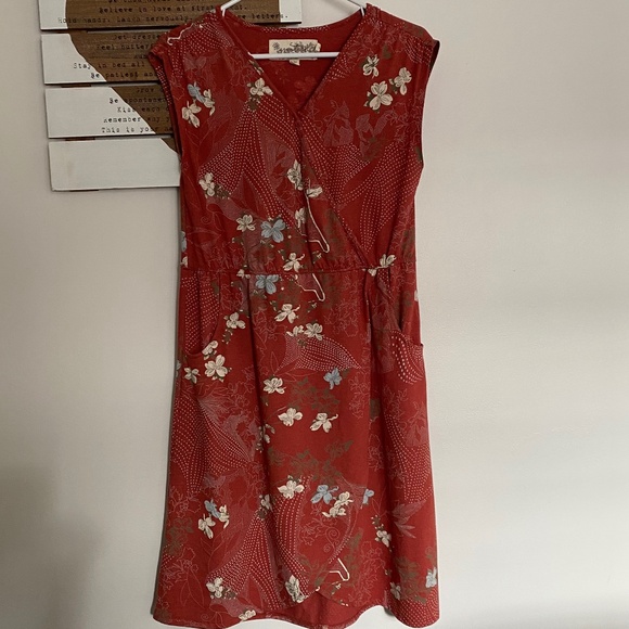 Sleeveless Flower Dress w/pockets - Picture 1 of 2